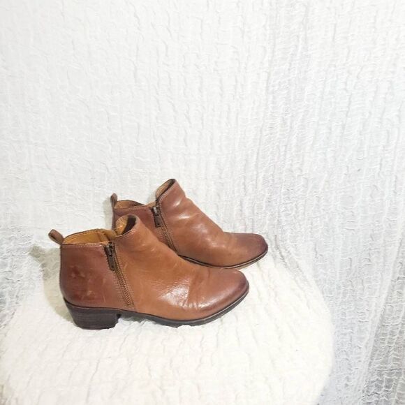 Lucky Brand Basel Toffee Color Booties Size 8M - Picture 9 of 10